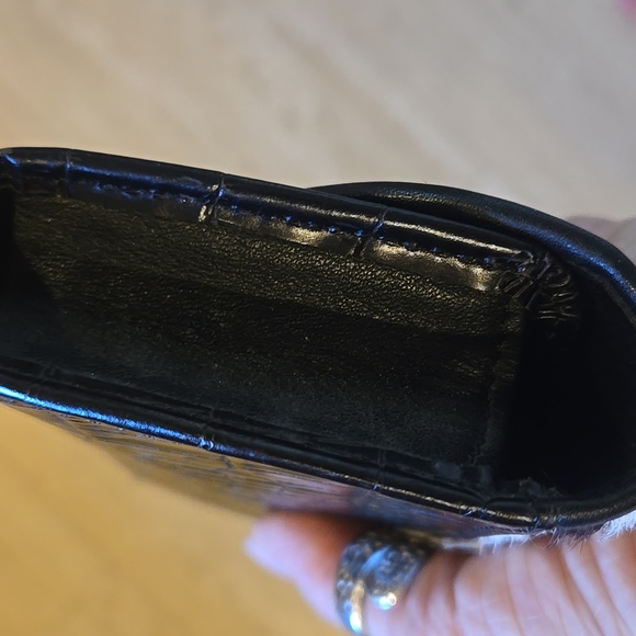 Brighton Unique and Stylish Eye-Wear Case - Picture 5 of 10